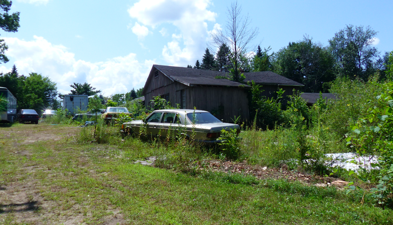 Illustration for article titled Two Years and 180 Cars Later, Michigan Man Forced to Sell 20 Cars A Month Has Eight Days To Clear His Lot